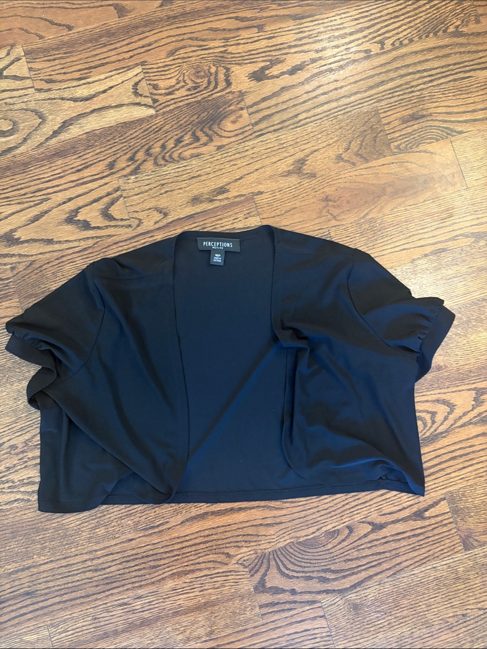 Perceptions Black Short-Sleeve Cropped Open-Front Cardigan